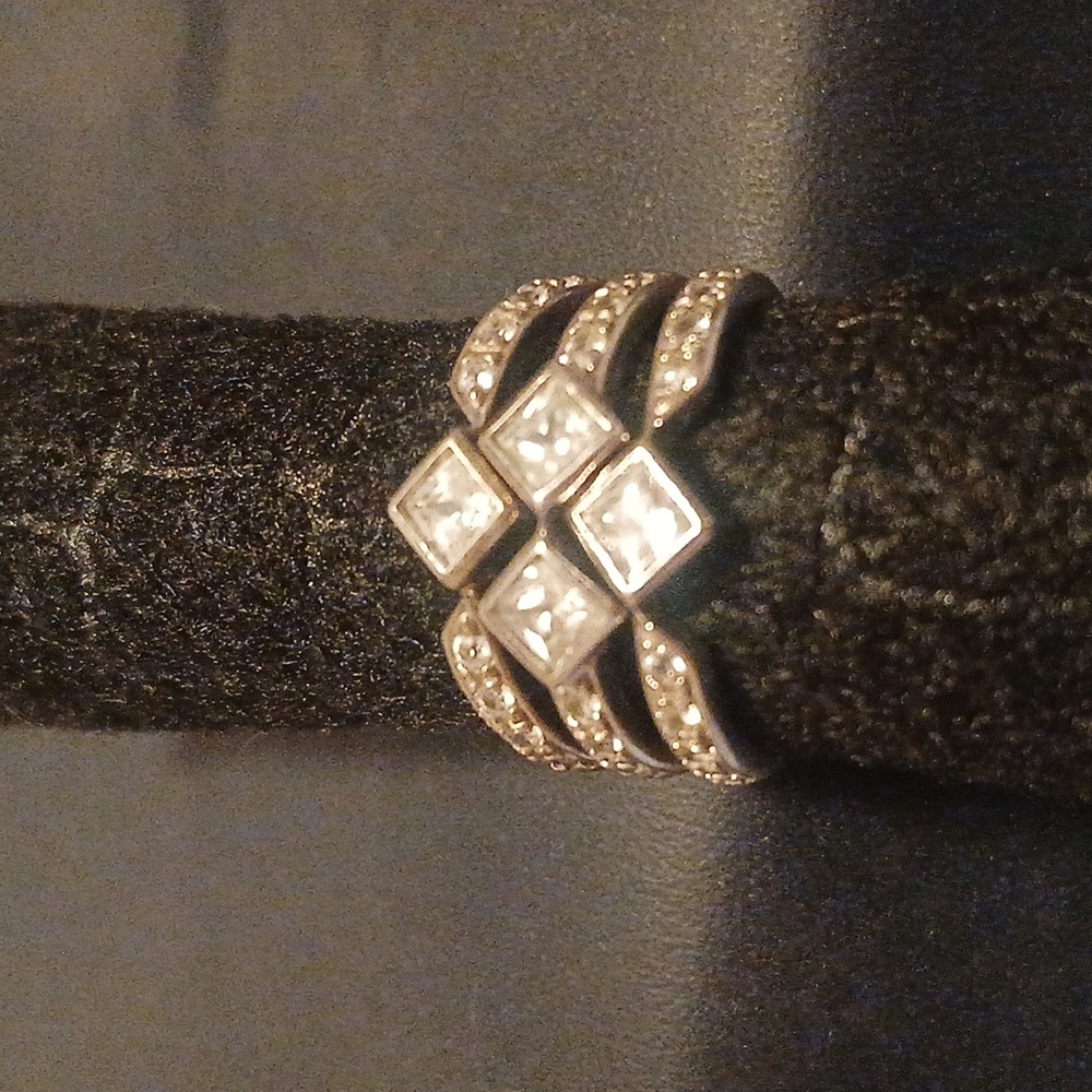 Silver Stackable Cz 3 Ring Set Size 8 - image 1